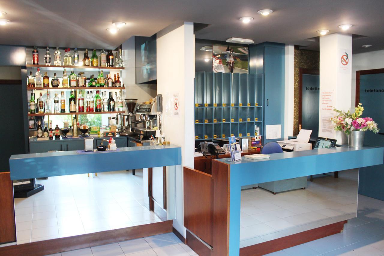 Hotel Elde Riccione Kültér fotó